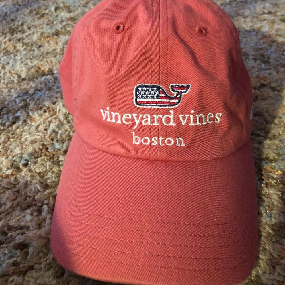 Vineyard Vines Boston Cap 🧢🐳🐋